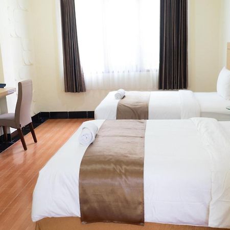 Revayah Hotels Рутенг Экстерьер фото