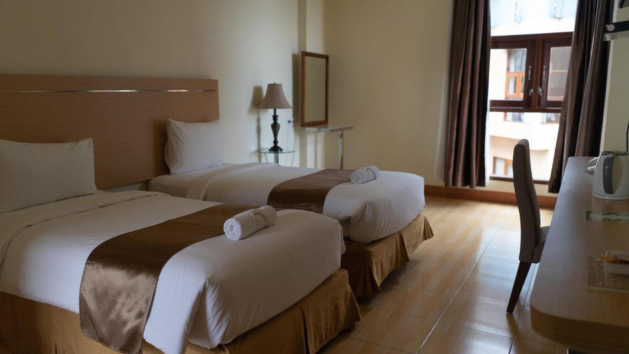 Revayah Hotels Рутенг Экстерьер фото